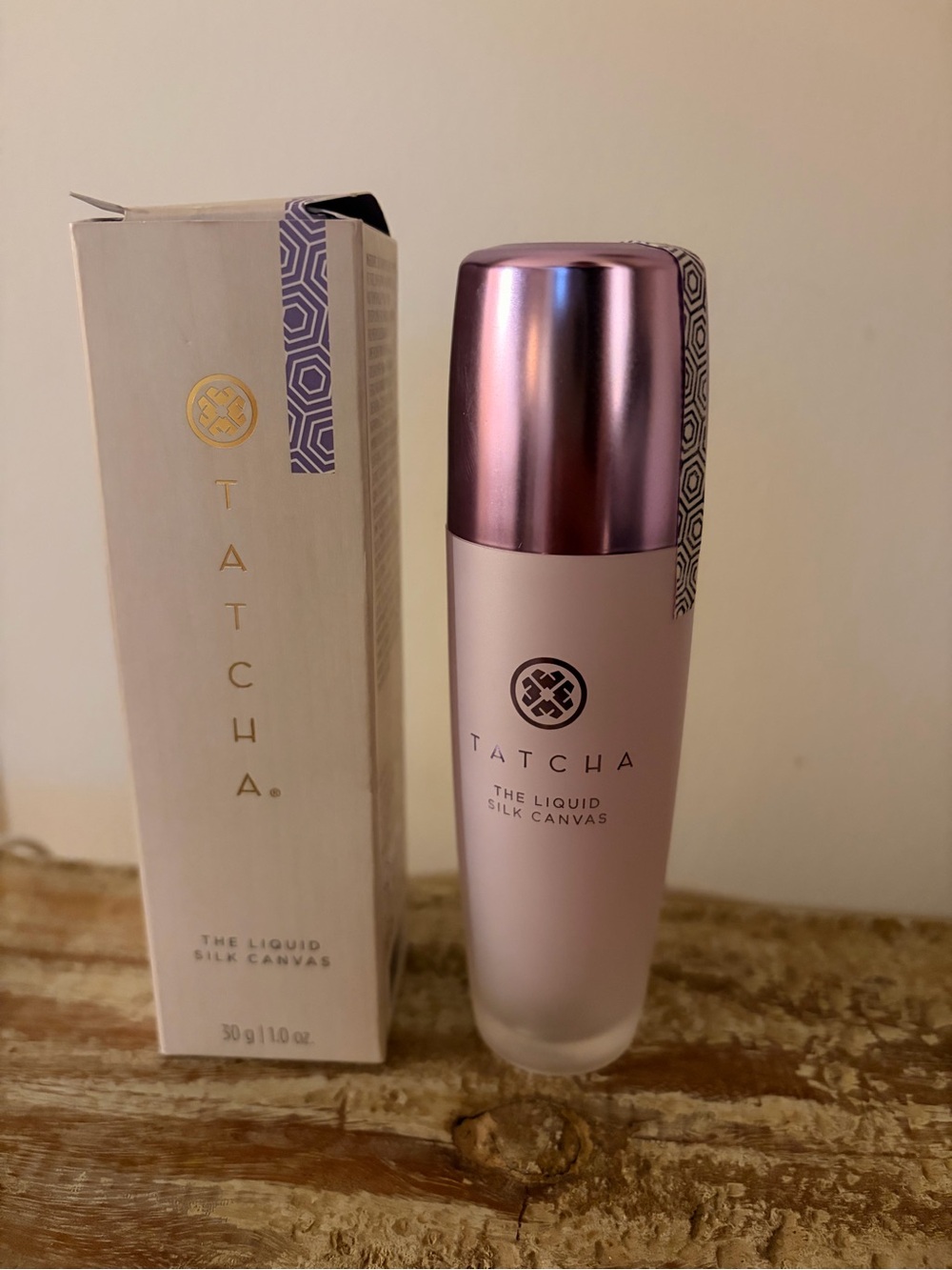 Tatcha Liquid Silk Canvas featherweight Primer